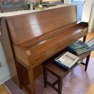 Uptight piano