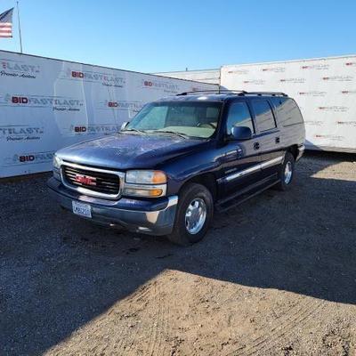 #42 â€¢ 2000 GMC Yukon XL
