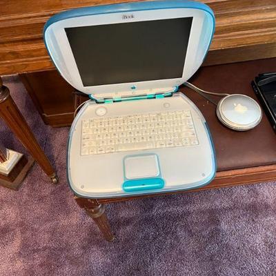 APPLE COMPUTER