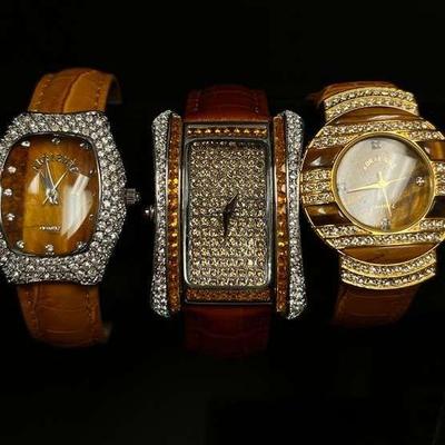 "Holly Jolly Jewels" in Evans, GA. Starts Closing on Sat 12/9 at 8p. Pickup on Mon 12/11 from 11-6p. Please click here to view...