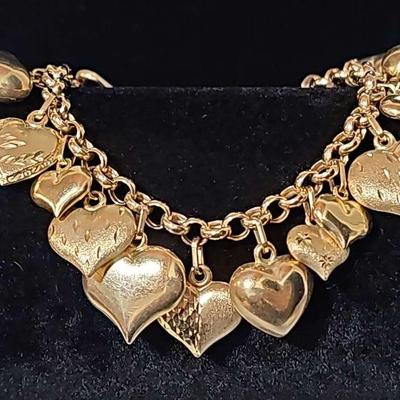"Holly Jolly Jewels" in Evans, GA. Starts Closing on Sat 12/9 at 8p. Pickup on Mon 12/11 from 11-6p. Please click here to view...