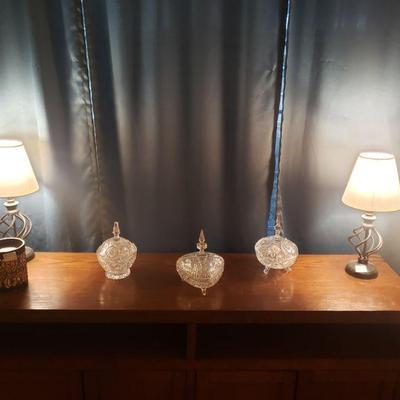 Cut crystal
