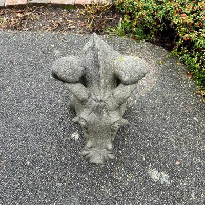 Lawn statues