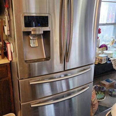 Samsung refrigerator
