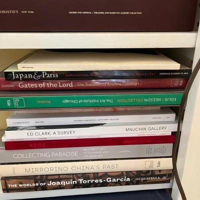 Art booksâ€”tons of art booksâ€”this couple love art, going to museums, traveling and learning about art! This is an incredible and...