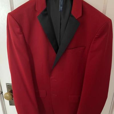 Lots of designer menâ€™s clothing, excellent condition, mostly mens L, XL, and XXL