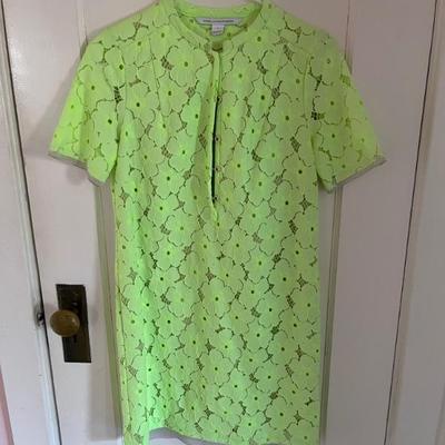 Vintage designer womenâ€™s clothingâ€”Jim Thompson, Geoffrey Beene, Kate Spade, Bob Mackie, Ralph Lauren, and moreâ€”sizes 0-6
