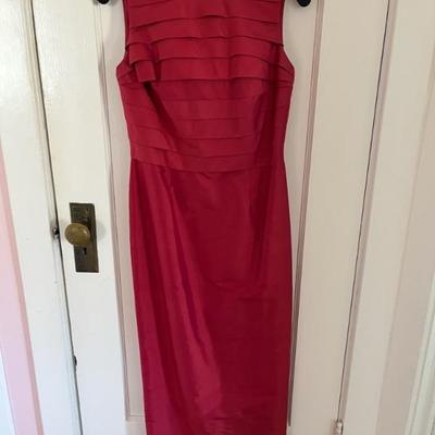Vintage designer womenâ€™s clothingâ€”Jim Thompson, Geoffrey Beene, Kate Spade, Bob Mackie, Ralph Lauren, and moreâ€”sizes 0-6