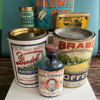 Antique advertising tins and cardboard containers: G&P bread, McLaughlin Coffee, Quaker, CR Tartar, Wag Coffee, Scheppâ€™s Cocoanut,...