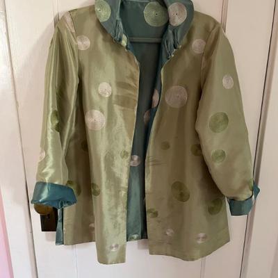 Vintage designer womenâ€™s clothingâ€”Jim Thompson, Geoffrey Beene, Kate Spade, Bob Mackie, Ralph Lauren, and moreâ€”sizes 0-6