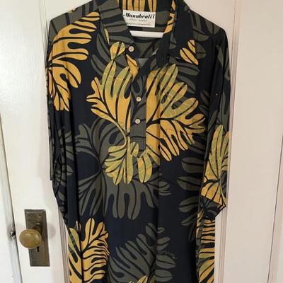 Lots of vintage Hawaiian shirtsâ€”mens size L and childrenâ€™s too