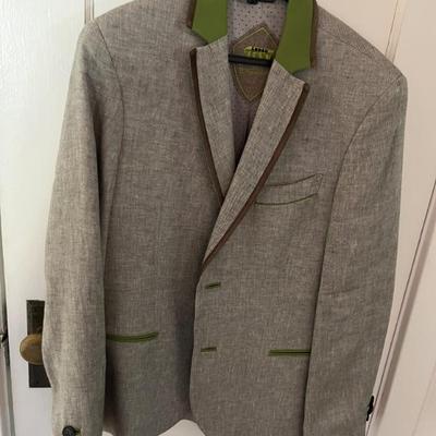 Lots of designer menâ€™s clothing, excellent condition, mostly mens L, XL, and XXL
