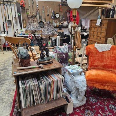 Estate sale photo