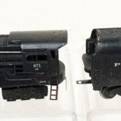 1113	LIONEL TRAIN O GAUGE #671 LOCOMOTIVE WITH #2046W TENDER
