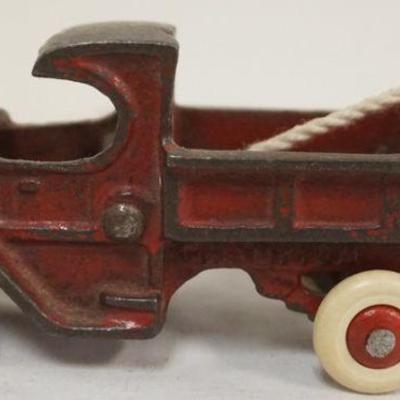 1234	ANTIQUE CAST IRON TOY *CHAMPION*TOW TRUCK, APPROXIMATELY 5 IN X 2 IN H
