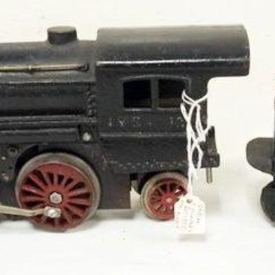 1198	IVES TRAIN STANDARD GAUGE #1129 LOCOMOTIVE AND TENDER
