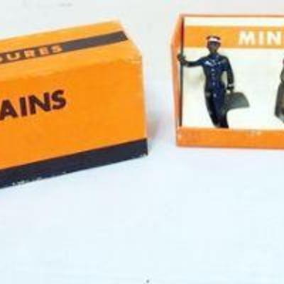 1219	MINIATURE CAST METAL MODEL RAIL ROAD FIGURES, APPROXIMATELY 4 IN H
