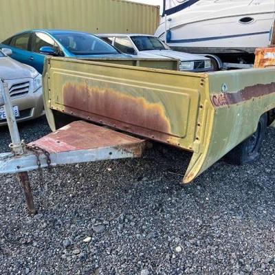 #110 â€¢ Truck Bed Trailer
