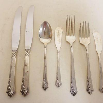 1227	STERLING SILVER FLATWARE, 5.3 TOZ EXCLUDING KNIVES
