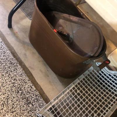 Copper tub