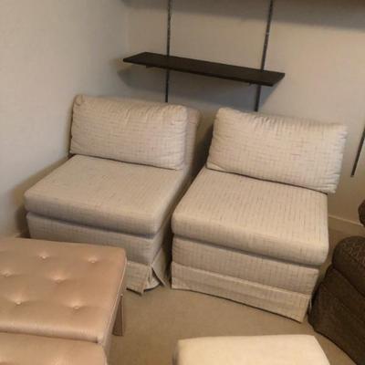 Accent chairs