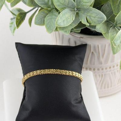 10K Yellow Gold Arrow Link Chain Bracelet