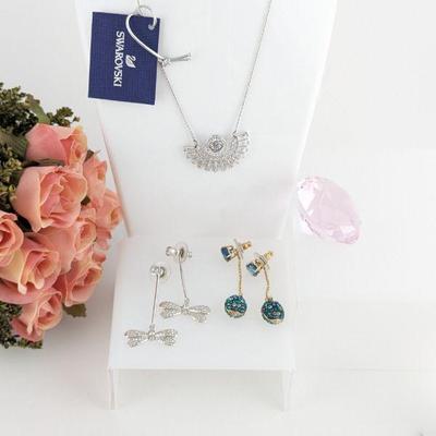 Swarovski Sparkling Dance Dial Up Necklace - 2 Swarovski Earrings - 1 Large Pink Crystal