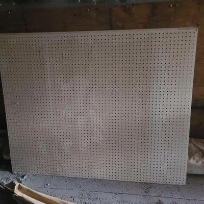 #4500 â€¢ (3) Pegboards
