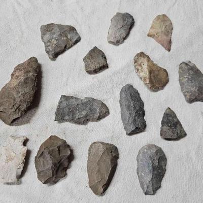 #2318 â€¢ 14 Arrowheads
