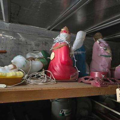 #4024 â€¢ Christmas Decorations Christmas Tree Stand and Lights
