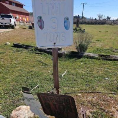 #1236 â€¢ 2 Metal Load Limit Signs and Metal Snow Measurement Sign
