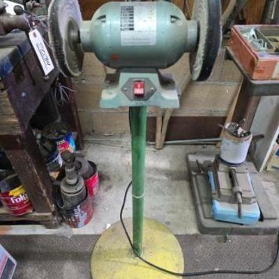 #2052 â€¢ Cal Hawk Heavy Duty Bench Grinder
