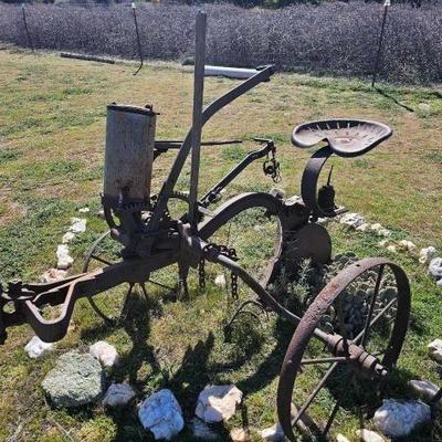 #1230 â€¢ Oliver Plow Works Plow
