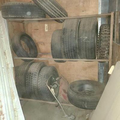 #4052 â€¢ (12) Tires

