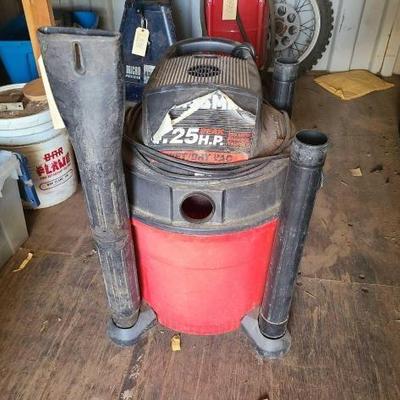 #2842 â€¢ Craftsman 12 Gallon Wet/Dry Vac
