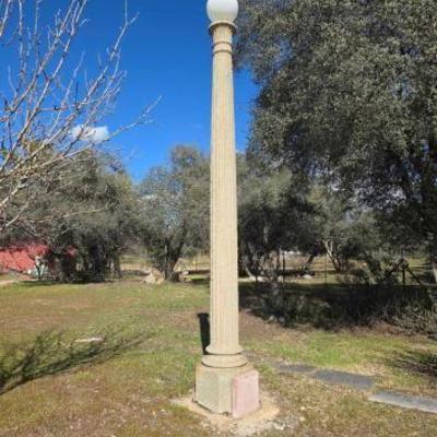 #103 â€¢ 4 Lamp Post
