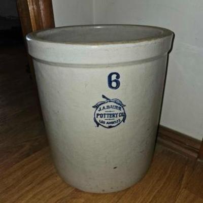 #3032 â€¢ 6 Gallon JA Bauer Pottery Co Crock
