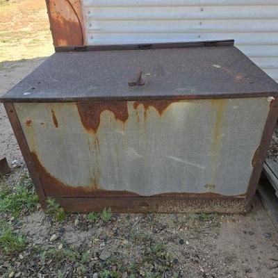 #5014 â€¢ Metal Storage Box
