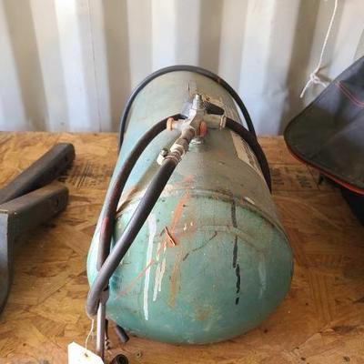#2806 â€¢ Portable Air Tank
