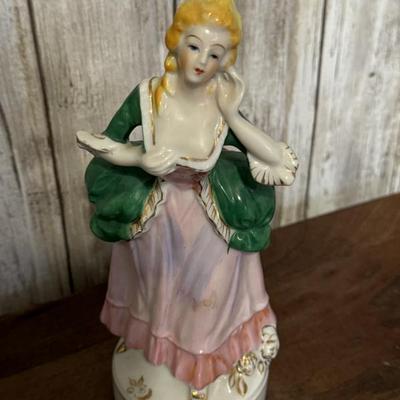 Occupied Japan figurine 