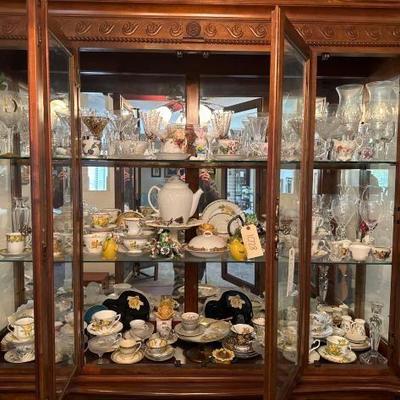 #1028 â€¢ China & Glassware
