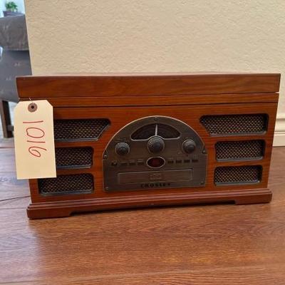 #1016 â€¢ Crosley Record player
