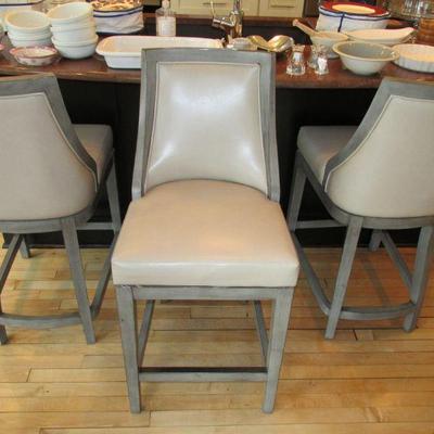 Ellis swivel stools