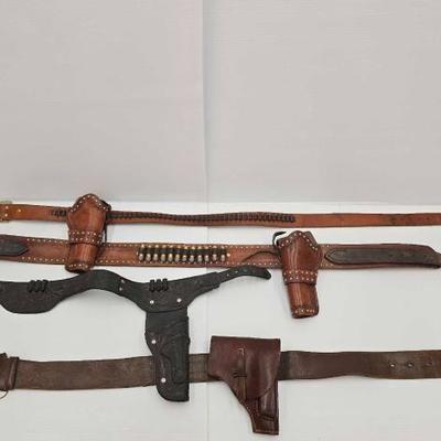 #1748 â€¢ (4) Holster/Belts

