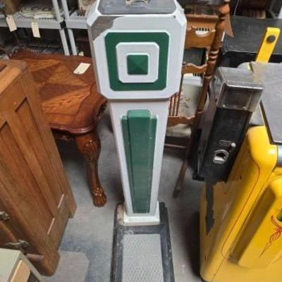 #2110 â€¢ Vintage Rock - Ola Coin Scale
