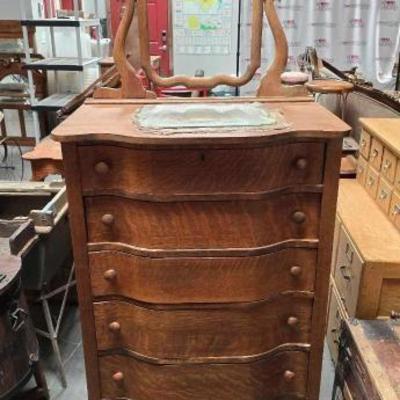 #2070 â€¢ Antique Dresser with Mirror
