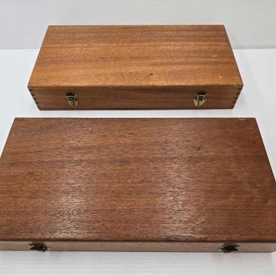 #1904 â€¢ (2) Unbranded Wooden Gun Cases
