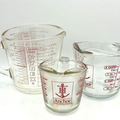 (3) Pyrex & Anchor Hoking Measuring Cups
