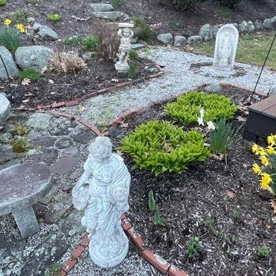 Beautiful Outdoor Garden Statuary