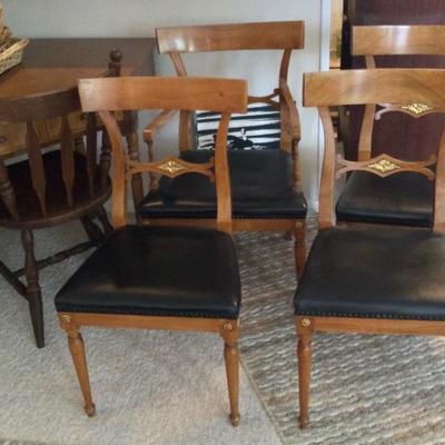 Set of 6 chairs 2 not pictured here